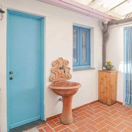 Апартаменти Oasi Viareggina 700m - Free Wifi - Ac *