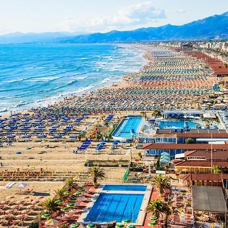 Oasi Viareggina 700m - Free Wifi - Ac Apartment