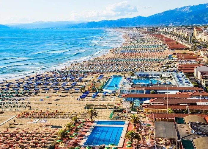 Oasi Viareggina 700m - Free Wifi - Ac Apartament